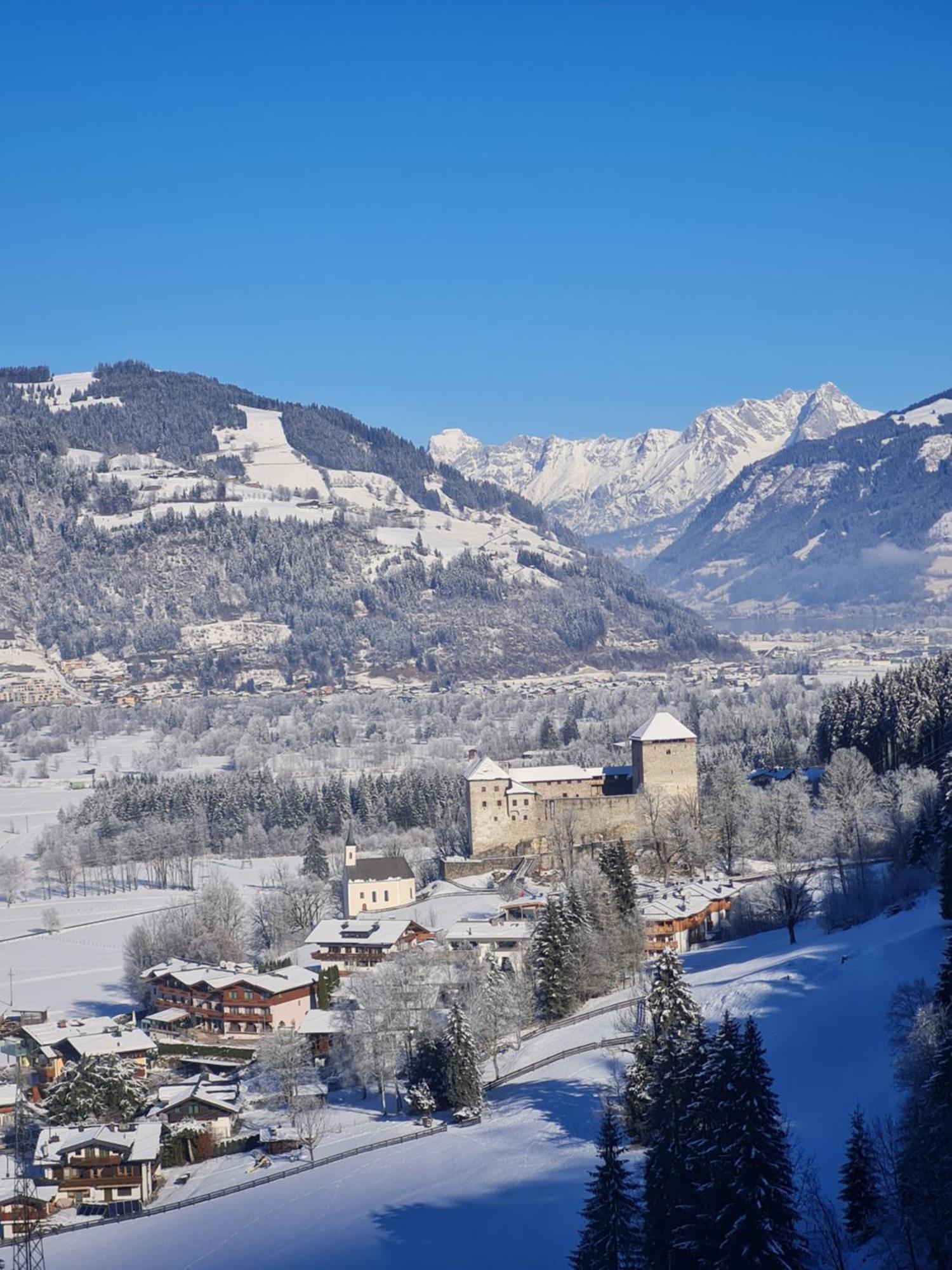 Panorama Hotel Guggenbichl - Inkl Sommerkarte, Einmaliger Eintritt Ins Tauern Spa & Bester Ausblick Ueber Kaprun Exterior foto