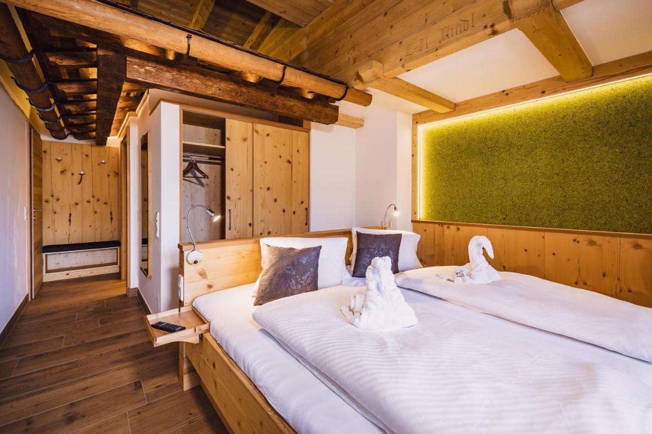 Panorama Hotel Guggenbichl - Inkl Sommerkarte, Einmaliger Eintritt Ins Tauern Spa & Bester Ausblick Ueber Kaprun Exterior foto